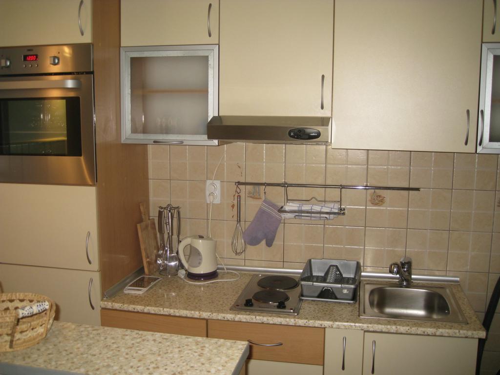 Apartmani Famelja Jovanovic Sveti Stefan Cameră foto
